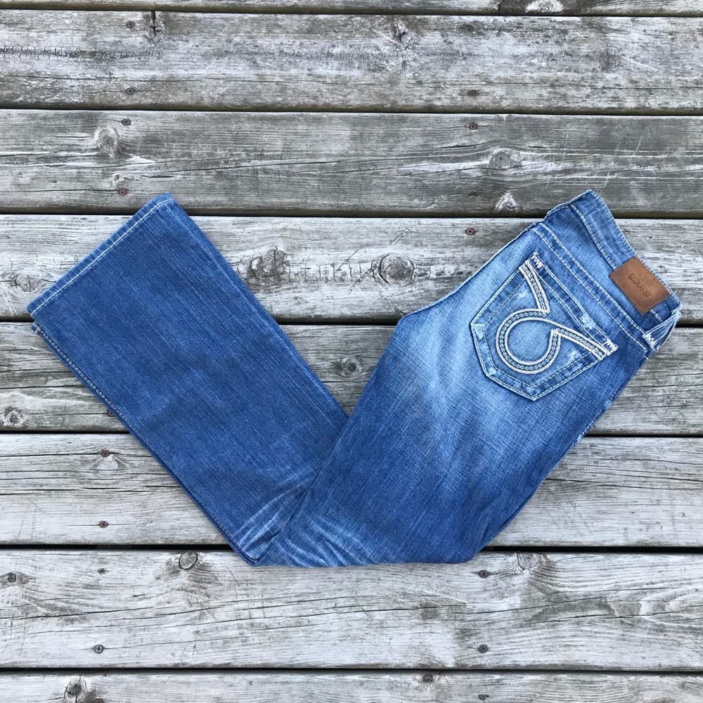 Big Star Women’s Boot Cut Jeans - Medium Blue Wash